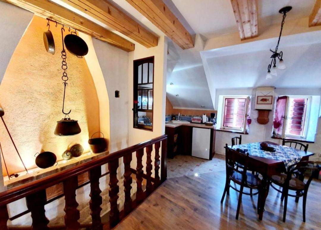 Vikendica Hvar Heart Heritage Stone House 2 Floors, Up To 6 Persons Stari Grad (Hvar)